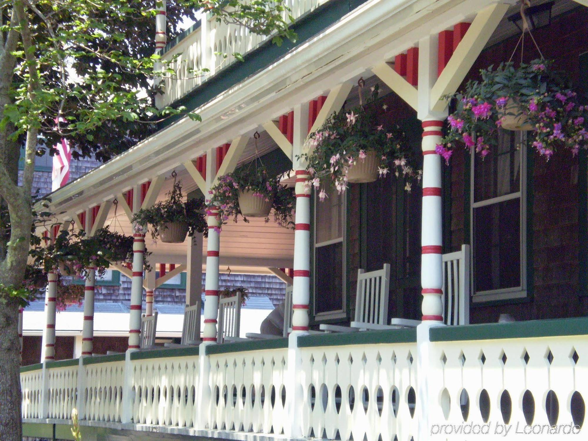 Pequot Hotel Oak Bluffs Exterior photo